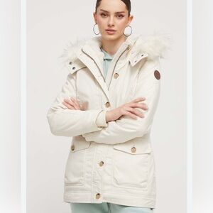 Hollister Women's Cream Fur-Trimmed Ski Jacket